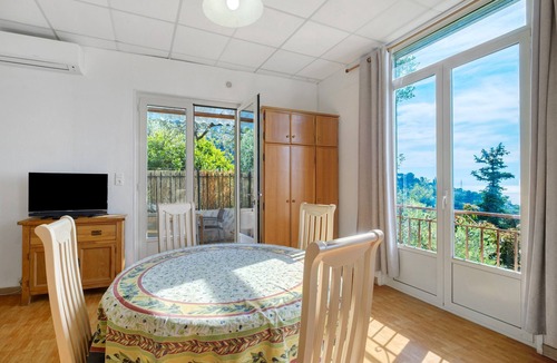 La Turbie Apartment | Apartment 'Chez Christian - La Turbie' with Sea View, Wi-Fi, and Air Conditioning