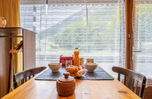 Chamonix City Centre Apartment | Apartment Clos du Savoy-10 by Interhome