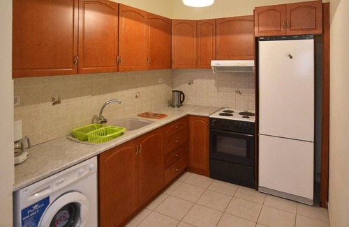 Kato Zakros Apartment | Apartment 'Dimitra Prive Romantic' with Mountain View, Wi-Fi and Air Conditioning