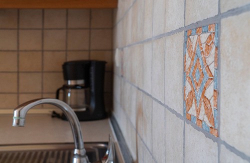 Termenades Apartment | Apartment Dora Pagoi 1 with Mountain View, Shared Garden & Wi-Fi