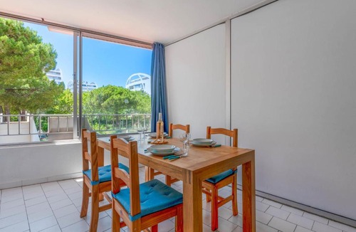 Le Couchant Apartment | Apartment du Parc II-2 by Interhome