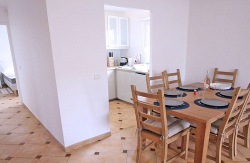 Sainte-Maxime City Centre Apartment | Apartment for 4 people - Swimming pool - Air conditioning - WiFi - Sainte Maxime