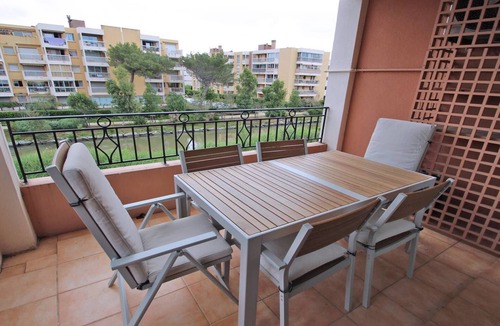 Sainte-Maxime City Centre Apartment | Apartment for 4 people - Swimming pool - Air conditioning - WiFi - Sainte Maxime