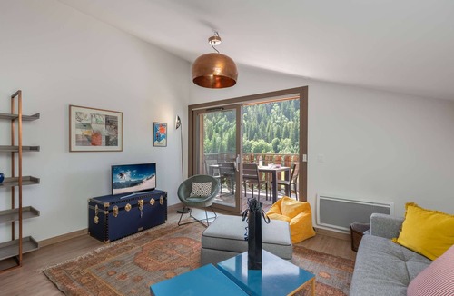 Chatel Apartment | Apartment for 4 pp - top floor, modern, close to center and ski lifts