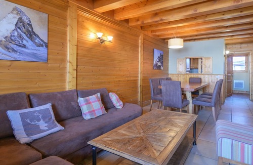 Belle Plagne Apartment | Apartment 'Lesetoilesdelaplagne Chalet 20' with Mountain View and Balcony