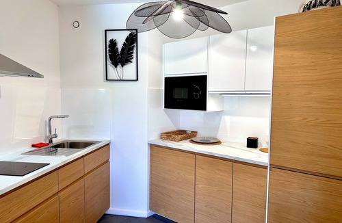 La Napoule Apartment | Apartment with Terrace & Pool, Mandelieu