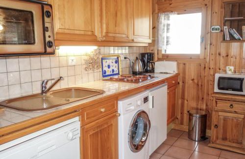Saint-Gervais-les-Bains Apartment | Apartment Jardins Alpins 4 by Interhome