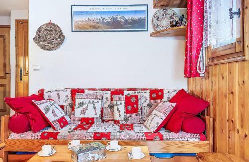 Saint-Gervais-les-Bains Apartment | Apartment Jardins Alpins by Interhome