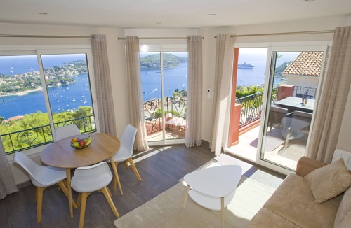 Villefranche-sur-Mer Apartment | Apartment Rooftop Villefranche-Sur-Mer