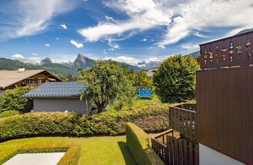 Morillon House | Apartment in heart of Morillon Village