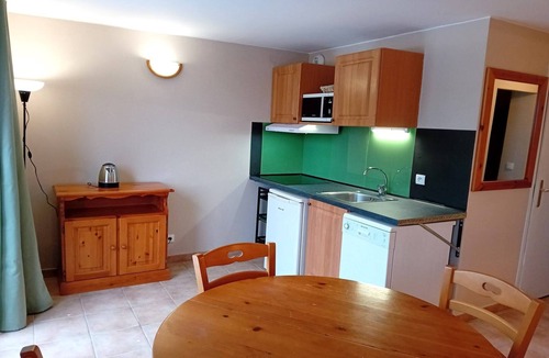 Termignon Apartment | Apartment in Termignon with Ski-In/Ski-Out
