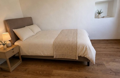 Le Castellet Apartment | Apartment in the heart of Le Castellet