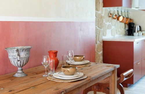 Orange Apartment | Apartment "L'Escale Romaine" in the center of Orange