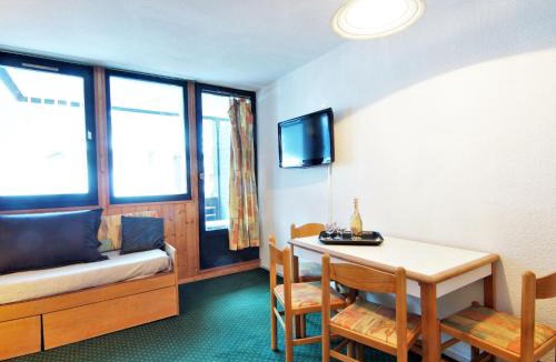 Chamonix City Centre Apartment | Apartment Le Grépon-1 by Interhome