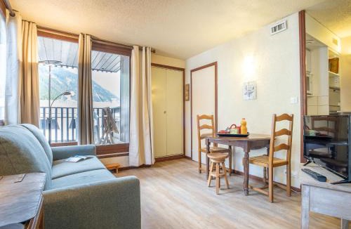 Chamonix City Centre Apartment | Apartment Le Mummery-4 by Interhome