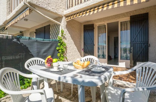 La Madrague Apartment | Apartment Les Aigues Marines-1 by Interhome
