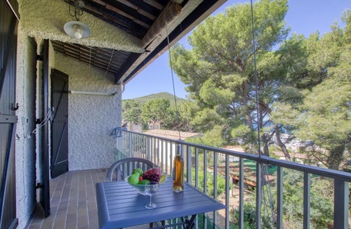 La Madrague Apartment | Apartment Les Aigues Marines-12 by Interhome