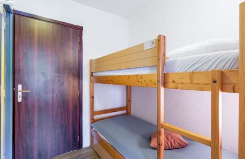 Sainte-Maxime City Centre Apartment | Apartment Les Platanes-3 by Interhome