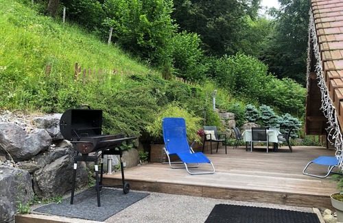 Les Clefs Apartment | Apartment "Locdecharme" with Mountain Views, Private Terrace, and Wi-Fi