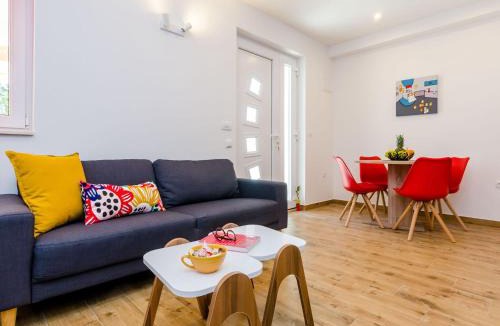 Mokosica Apartment | Apartment Moon River - Two-Bedroom Apartment with Terrace