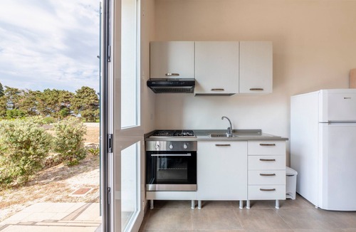 Otranto Apartment | Apartment 'Muma 2' with Private Terrace, Wi-Fi and Air Conditioning