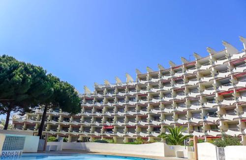 Le Couchant Apartment | Apartment Paradis du Soleil-4 by Interhome