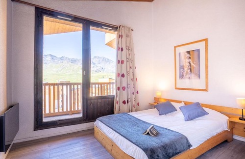 Val-Thorens Apartment | Apartment Roche Blanche 183 by Interhome