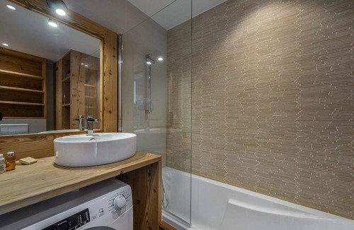 Megeve Villa | Apartment Snowshoe - Three Bedroom Villa, Sleeps 7