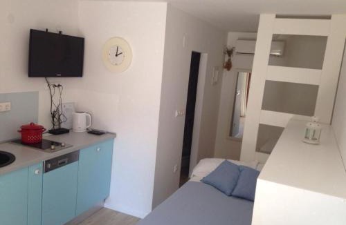 Stikovica Apartment | Apartment Studio mit Terrasse by Interhome