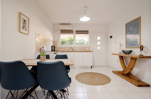 Kavos Apartment | Apartment 'Superior Type C' with Shared Terrace, Wi-Fi and Air Conditioning