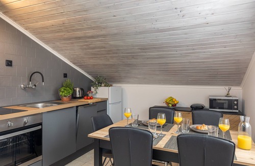 Mokosica Apartment | Apartment Tete Mare - Three Bedroom Apartment with Terrace