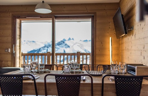 La Toussuire Apartment | Apartment up to 6 guests