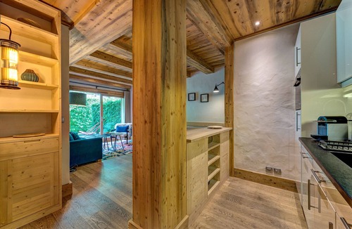 Chamonix City Centre Apartment | Apartment with Great Terrace near Piste & Centre