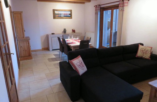 Sallanches Apartment | Apartment with a view of Mont Blanc