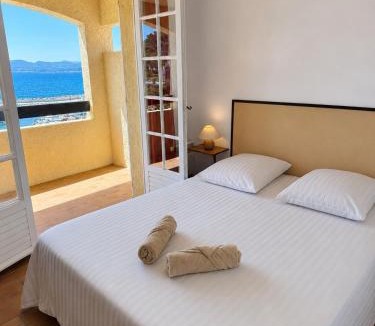 La Madrague Apartment | Apartment with stunning sea views