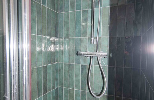 Charmettes - Bellecombe Apartment | Apartment with mezzanine near the train station