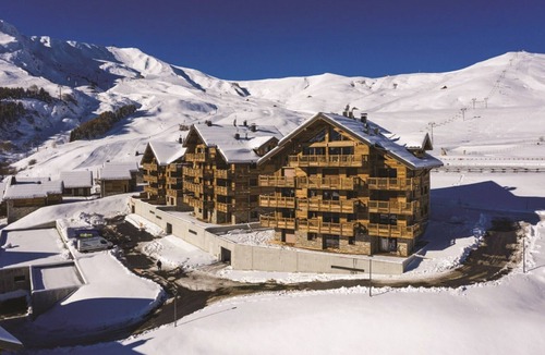 La Toussuire Apartment | Apartment with view - up to 6 guests