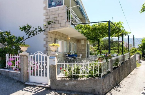 Brasina Apartment | Apartments Olive - Comfort One Bedroom Apartment with Terrace and Sea View - Popolica 50