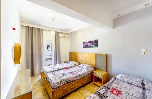 Kavos Hotel | Aphrodite studios