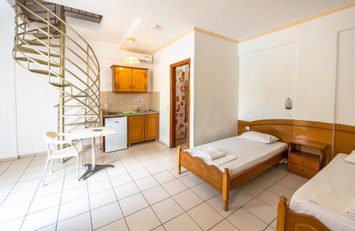 Kavos Hotel | Aphrodite studios