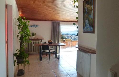 Amarousion Apartment | Apos Roof