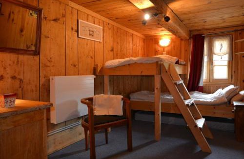 Notre-Dame-de-Bellecombe Apartment | Appartement 145m², 8 pers, terrasse, animaux admis - FR-1-505-46