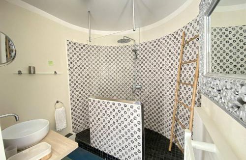 La Madrague Apartment | Appartement 2-4 pers à 300m de la mer avec climatisation - FR-1-770-60