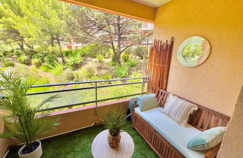 Sainte-Maxime Apartment | Appartement 2 pièces avec terrasse à Sainte-Maxime, proche centre et plages