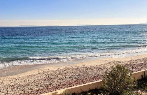 Cavaliere Beach Apartment | Appartement 2 pièces sur la plage - 5 couchages - FR-1-251-443