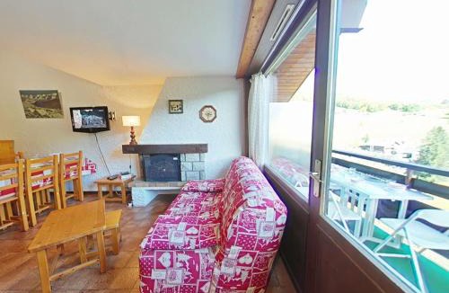 Le Grand-Bornand Apartment | Appartement 3 pièces/6 pers avec cheminée et parking couvert - FR-1-241-229