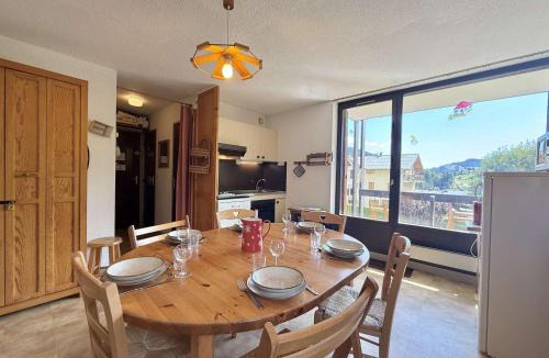 Flumet Apartment | Appartement 3 pièces à Flumet - Parking - 6 personnes - FR-1-595-66