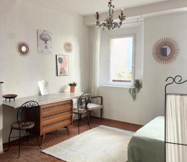 Aups Apartment | Appartement atypique pour 2 personnes