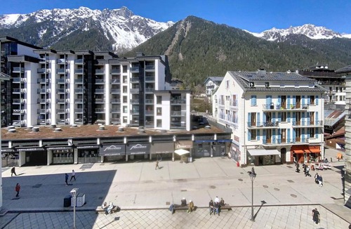 Chamonix City Centre Apartment | Appartement cosy au centre de Chamonix avec parking - FR-1-507-42