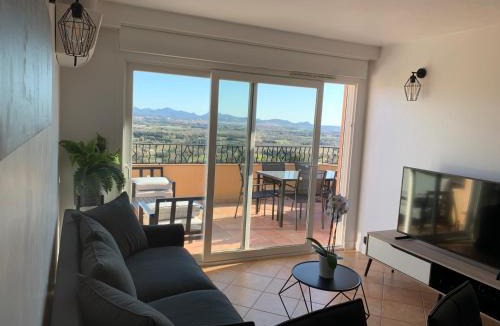 La Rouviere Apartment | Appartement 12 - Golf de Roquebrune - Vue mer imprenable !